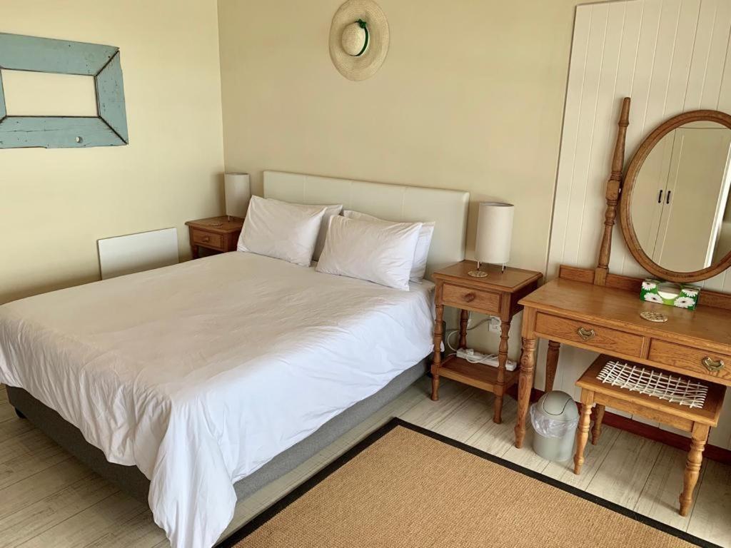 Captain Sunshine Guest House Groot-Jongensfontein Eksteriør billede